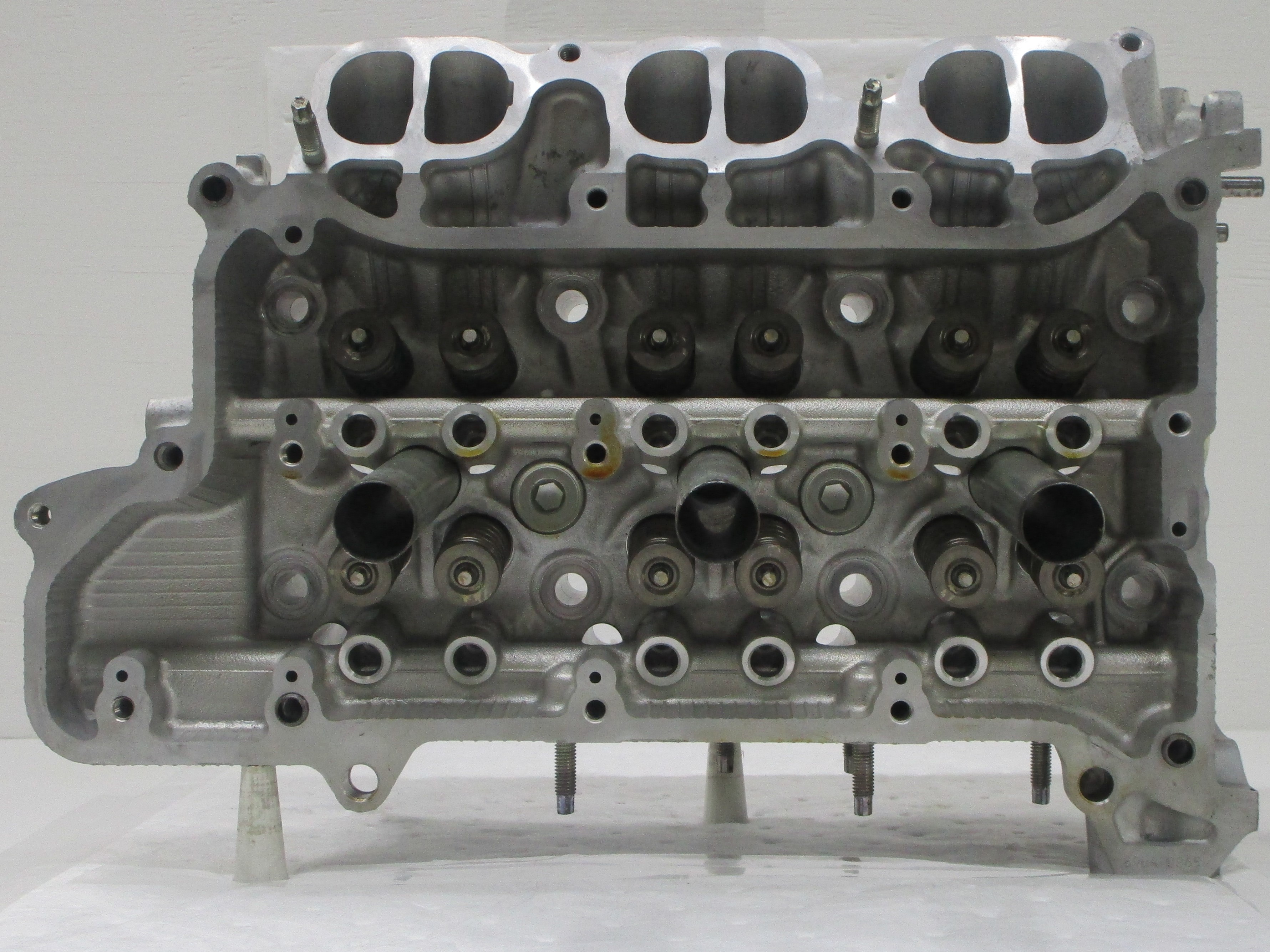 2006-2015 2.5L/V6 - Lexus IS250 Reconditioned Cylinder Head W/Valves &amp; Springs -  Casting # [4GR-RH] ($100 Core Charge)