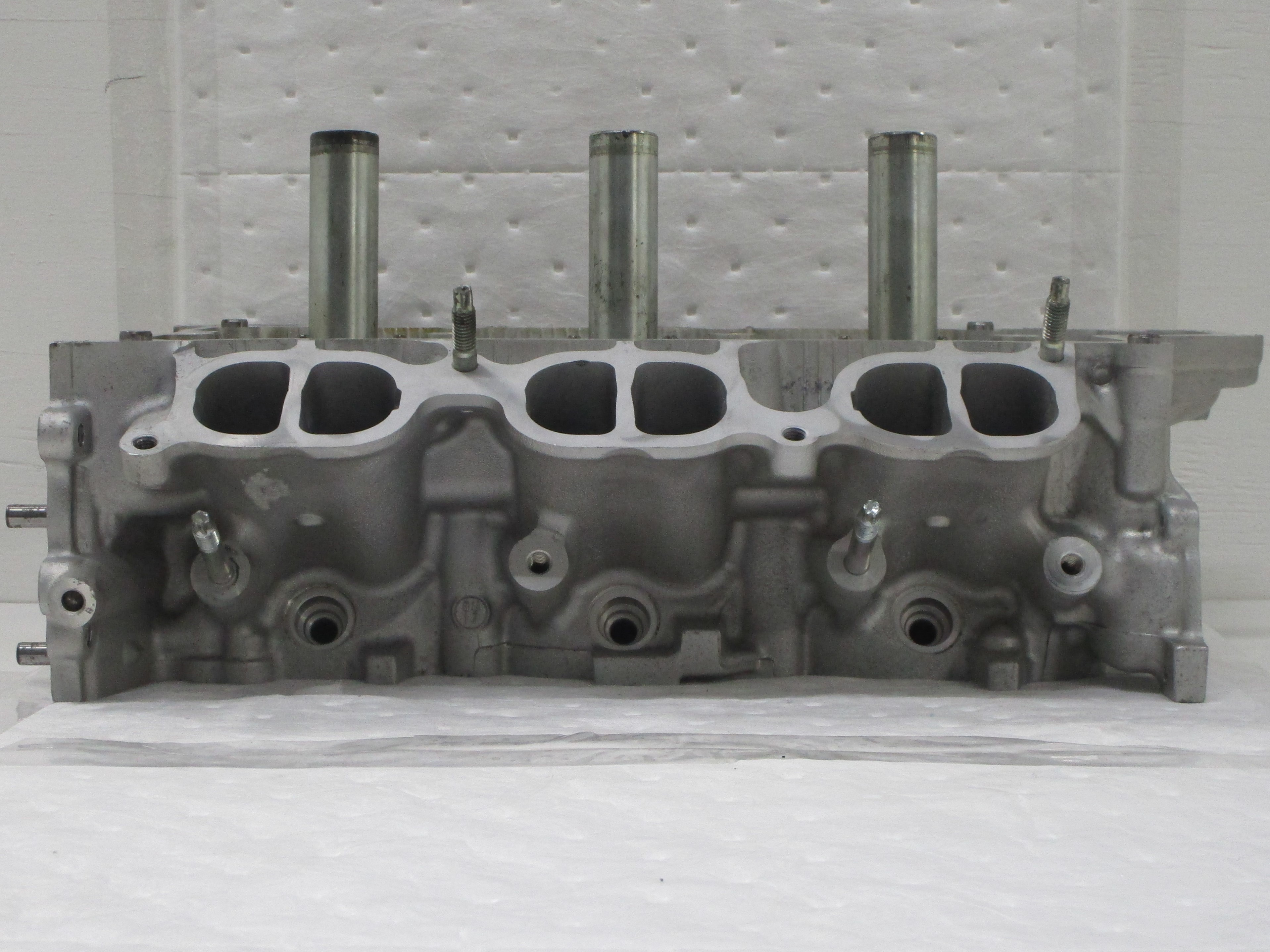 2006-2015 2.5L/V6 - Lexus IS250 Reconditioned Cylinder Head W/Valves &amp; Springs -  Casting # [4GR-RH] ($100 Core Charge)