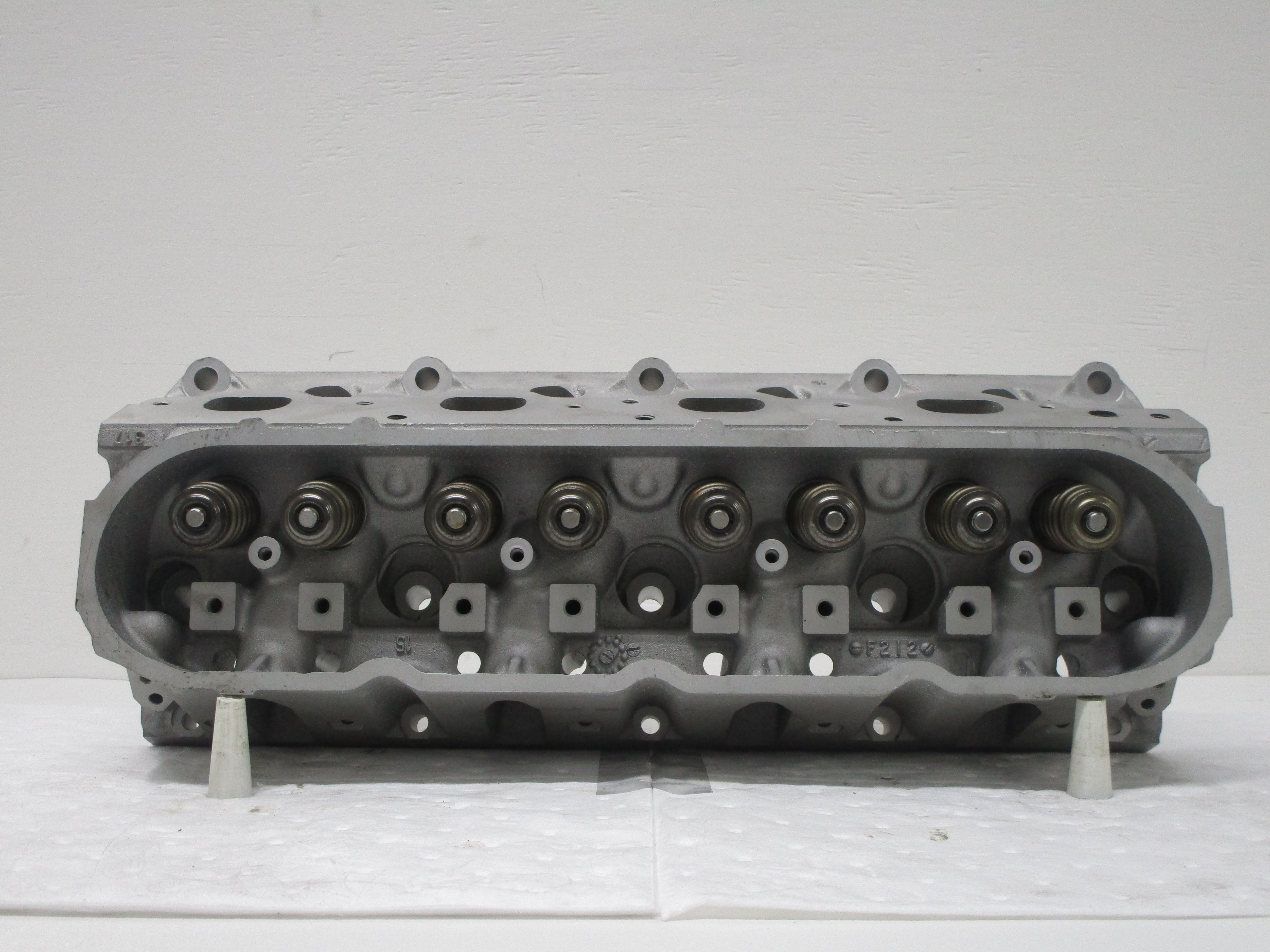 2001-2007 6.0L  Chevy (LQ4/LQ9) Reconditioned Cylinder Head (317) W/Valves &amp; Springs ($100 Core Charge)