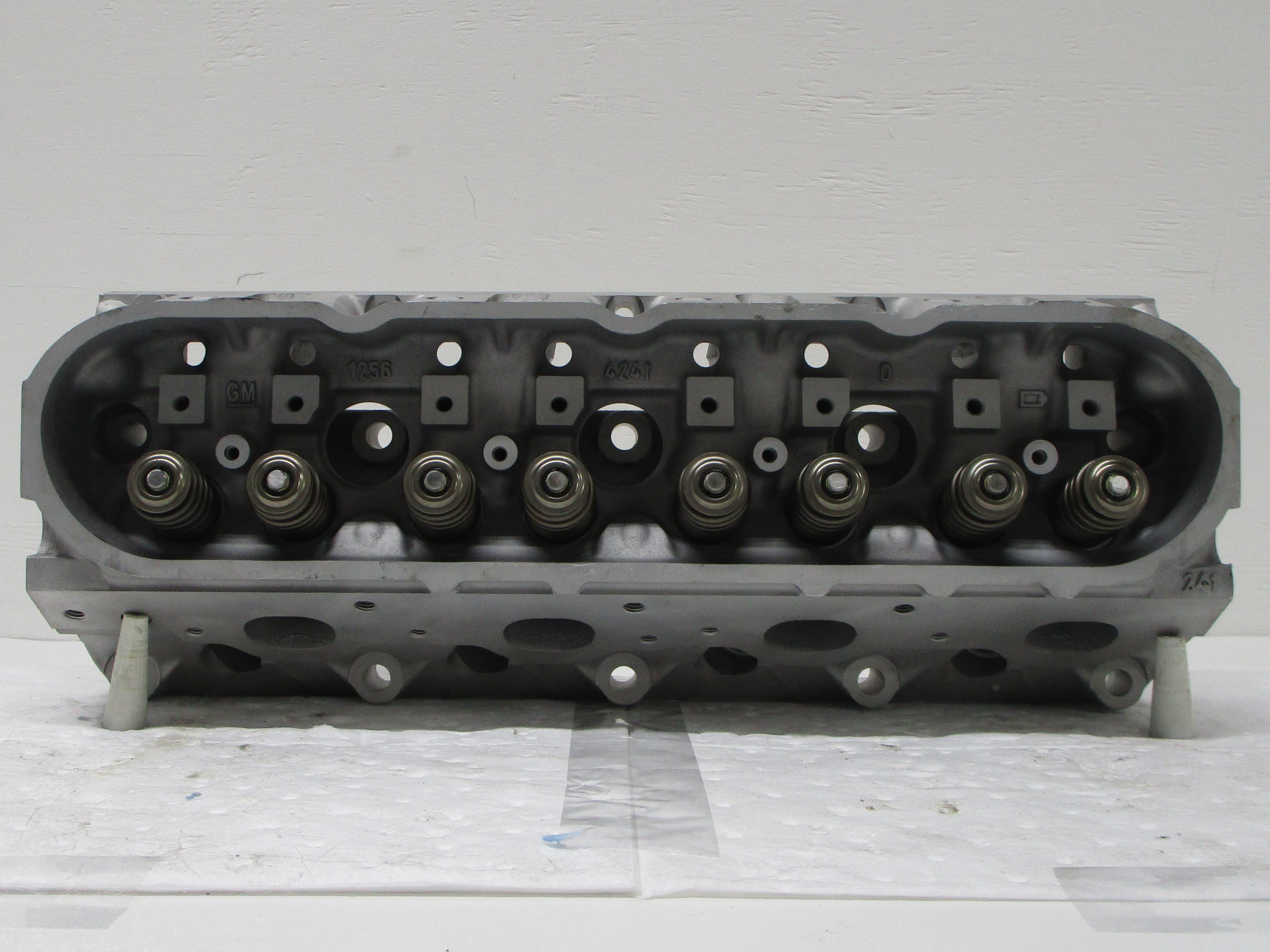 1997-2004 Chevrolet Corvette 5.7L (LS1) Reconditioned Cylinder Head - Casting# [12564241] W/Valves &amp; Springs ($100 Core Charge)